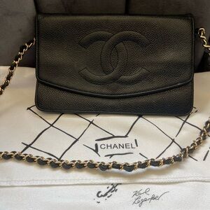 CHANEL Caviar Timeless Wallet On Chain